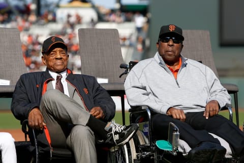 SAN FRANCISCO, CA – AUGUST 11: Former San Francisco Giants players Willie Mayys (left) and Willie MccCovey look on during a ceremony to retire Barry Bond’s number 25 jersey at AT&T Park on August 11, 2018 in San Francisco, California. (Photo by Lachlan Cunningham/Pool via Getty Images)