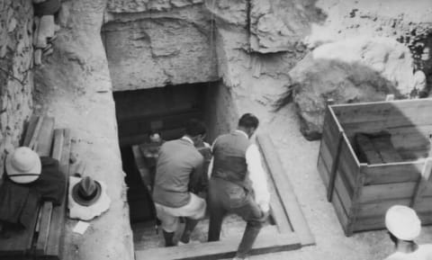 Crates are carried out of King Tutankhamun's tomb in 1923.