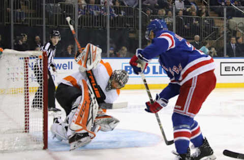 NEW YORK, NEW YORK – JANUARY 29: Anthony Stolarz #41 of the Philadelphia Flyers makes the second period save on Kevin Shattenkirk #22 of the New York Rangers at Madison Square Garden on January 29, 2019 in New York City. (Photo by Bruce Bennett/Getty Images)