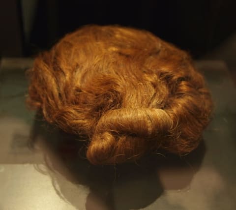 Dätgen Man's incredibly well-preserved hair, tied in a Suebian knot.