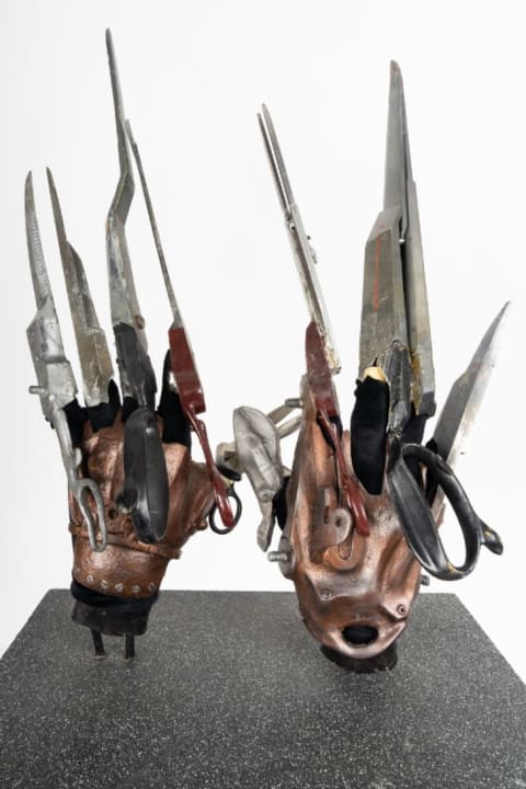 The prop gloves used in 1990's Edward Scissorhands.