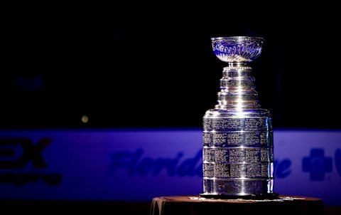 TAMPA, FLORIDA – OCTOBER 12: The Stanley Cup is shown before the first period of a game between the Tampa Bay Lightning and the Pittsburgh Penguins at Amalie Arena on October 12, 2021 in Tampa, Florida. (Photo by Mike Ehrmann/Getty Images)