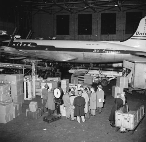 United shuttled planes full of male passengers for an extra $3 ticket premium.