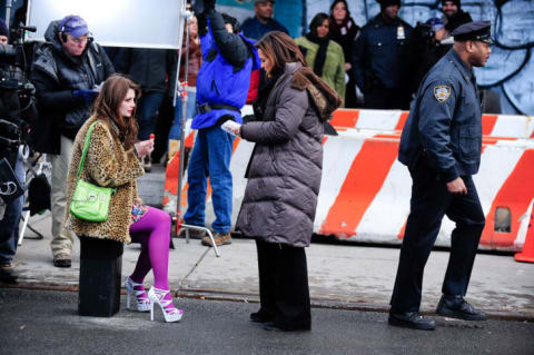 Mischa Barton and Mariska Hargitay rehearse scene for Law & Order: Special Victims Unit in 2010.