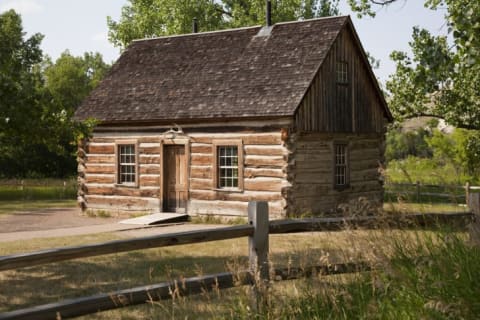 Theodore Roosevelt's Maltese Cross cabin