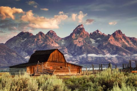 Moulton Barn in front of the Grand Tetons