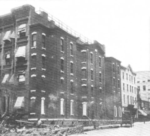 The Richardson Spite House in 1895.