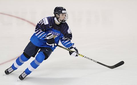 VICTORIA , BC – DECEMBER 26: Ville Heinola #34 of Finland versus Sweden at the IIHF World Junior Championships at the Save-on-Foods Memorial Centre on December 26, 2018 in Victoria, British Columbia, Canada. (Photo by Kevin Light/Getty Images)