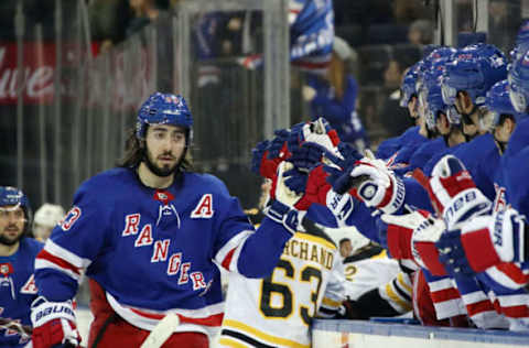 NEW YORK, NEW YORK – FEBRUARY 06: Mika Zibanejad #93 of the New York Rangers (l) celebrates his goal at 17:45 of the first period against the Boston Bruins at Madison Square Garden on February 06, 2019 in New York City. (Photo by Bruce Bennett/Getty Images)