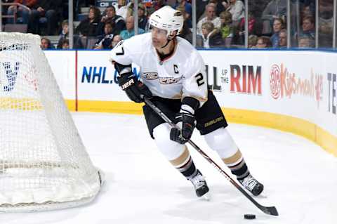 EDMONTON, AB – MARCH 26: Scott Niedermayer #27 of the Anaheim Ducks carries the puck behind his own net at Rexall Place on March 26, 2010 in Edmonton, Alberta, Canada. (Photo by Andy Devlin/NHLI via Getty Images)