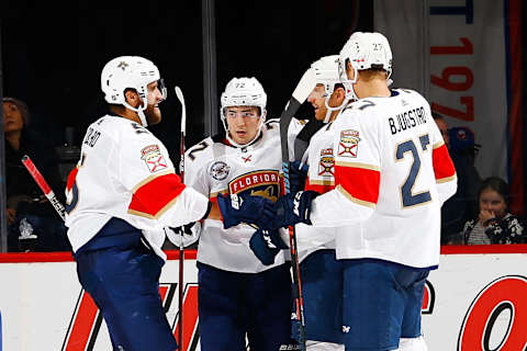 NEW YORK, NY – OCTOBER 24: Frank Vatrano #72 of the Florida Panthers is mobbed by his team after scoring a goal in the third period at Barclays Center on October 24, 2018 the Brooklyn borough of New York City. (Photo by Mike Stobe/NHLI via Getty Images)