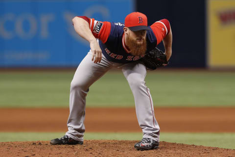 ST. PETERSBURG, FL – AUGUST 26: Boston Red Sox relief pitcher Craig Kimbrel (46) gets set to deliver a pitch during the regular season MLB game between the Boston Red Sox and Tampa Bay Rays on August 26, 2018 at Tropicana Field in St. Petersburg, FL. (Photo by Mark LoMoglio/Icon Sportswire via Getty Images)