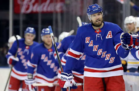 NEW YORK, NY – JANUARY 18: Rick Nash #61 of the New York Rangers high fives teammates in the second period against the Buffalo Sabres during their game at Madison Square Garden on January 18, 2018, in New York City. (Photo by Abbie Parr/Getty Images)