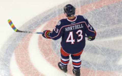 Feb 25, 2017; Columbus, OH, USA; Columbus Blue Jackets left wing Scott Hartnell (43) has his stick taped for “Hockey is for Everyone” night during warmups prior to the game against the New York Islanders at Nationwide Arena. Mandatory Credit: Aaron Doster-USA TODAY Sports