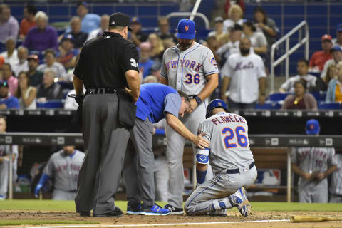 MIAMI, FL – APRIL 11: Manager Mickey Callaway