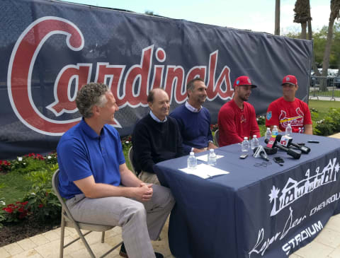 GM Mike Girsch (left) and President John Mozeliak (center). Scott Rovak-USA TODAY Sports