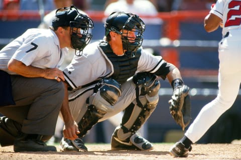 20 Jun. 1993: Chicago White Sox catcher Carlton Fisk (72) in action during a game against the California Angels played at Anaheim Stadium in Anaheim, CA. (Photo By John Cordes/Icon Sportswire via Getty Images)