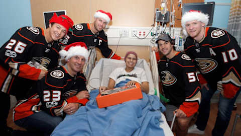 Ducks Make Holiday Visit to CHOC Children’s.