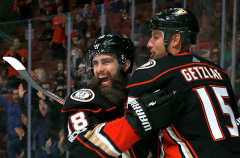 ANAHEIM, CA – OCTOBER 11: Patrick Eaves #18 and Ryan Getzlaf #15 of the Anaheim Ducks celebrate Eaves’ goal in the third period against the New York Islanders on October 11, 2017. (Photo by Debora Robinson/NHLI via Getty Images)