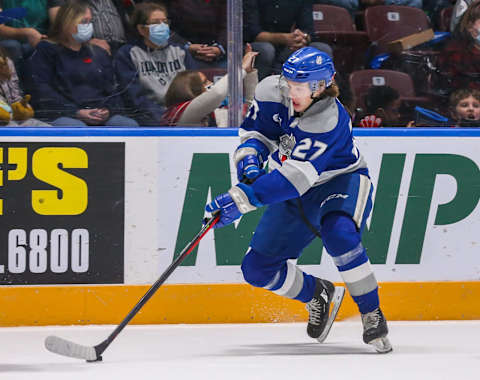 OSHAWA, ONTARIO – NOVEMBER 07: Quentin Musty #27 of the Sudbury Wolves skates against the Oshawa Generals at Tribute Communities Centre on November 07, 2021 in Oshawa, Ontario. (Photo by Chris Tanouye/Getty Images)