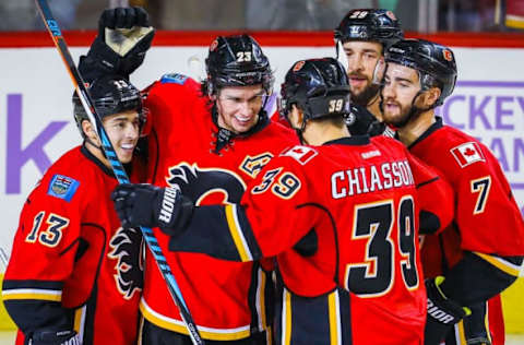 NHL Power Rankings: Calgary Flames center Sean Monahan (23) celebrates his goal with teammates against Ottawa Senators during the third period at Scotiabank Saddledome. Calgary Flames won 5-2. Mandatory Credit: Sergei Belski-USA TODAY Sports