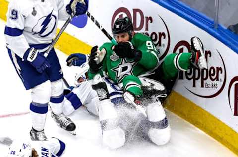 EDMONTON, ALBERTA – SEPTEMBER 28: Tyler Seguin #91 of the Dallas Stars collides with Erik Cernak #81 of the Tampa Bay Lightning during the first period in Game Six of the 2020 NHL Stanley Cup Final at Rogers Place on September 28, 2020 in Edmonton, Alberta, Canada. (Photo by Bruce Bennett/Getty Images)