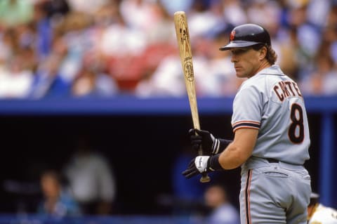 PITTSBURGH – 1990: Gary Carter #8 of the San Francisco Giants stands ready at the plate during a 1990 season game against the Pittsburgh Pirates at Three Rivers Stadium in Pittsburgh, Pennsylvania. (Photo by Rick Stewart/Getty Images)