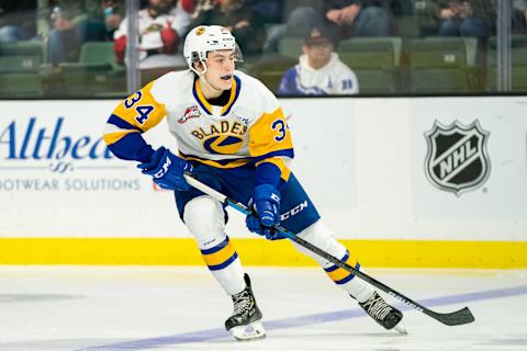 Saskatoon Blades forward Colton Dach #34 (Photo by Christopher Mast/Getty Images)