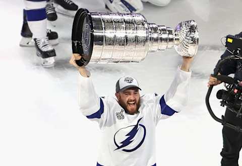 EDMONTON, ALBERTA – SEPTEMBER 28: Kevin Shattenkirk #22 of the Tampa Bay Lightning skates with the Stanley Cup following the series-winning victory over the Dallas Stars in Game Six of the 2020 NHL Stanley Cup Final at Rogers Place on September 28, 2020 in Edmonton, Alberta, Canada. (Photo by Bruce Bennett/Getty Images)