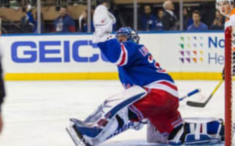 NEW YORK, NY – SEPTEMBER 25: New York Rangers Goalie Henrik Lundqvist (30) makes a glove save during the second period of a pre-season NHL game between the Philadelphia Flyers and the New York Rangers on September 25, 2017, at Madison Square Garden in New York, NY. (Photo by David Hahn/Icon Sportswire via Getty Images)