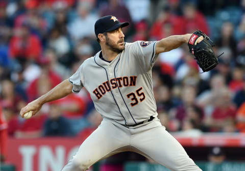 ANAHEIM, CA – MAY 16: Houston Astros pitcher Justi Verlander (35) in action during the first inning of a game against the Los Angeles Angels of Anaheim played on May 16, 2018, at Angel Stadium of Anaheim in Anaheim, CA. (Photo by John Cordes/Icon Sportswire via Getty Images)