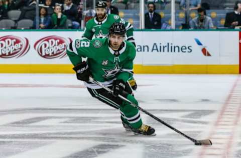 DALLAS, TX – NOVEMBER 24: Dallas Stars defenseman Dan Hamhuis (2) skates up the ice with the puck during the game between the Dallas Stars and the Calgary Flames on November 24, 2017 at the American Airlines Center in Dallas, Texas. Dallas beats Calgary 6-3. (Photo by Matthew Pearce/Icon Sportswire via Getty Images)