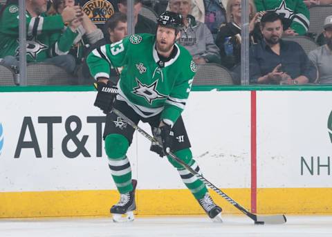 DALLAS, TX – MARCH 23: Marc Methot #33 of the Dallas Stars handles the puck against the Boston Bruins at the American Airlines Center on March 23, 2018 in Dallas, Texas. (Photo by Glenn James/NHLI via Getty Images) *** Local Caption *** Marc Methot