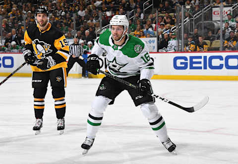 PITTSBURGH, PA – MARCH 11: Jason Dickinson #16 of the Dallas Stars skates against the Pittsburgh Penguins at PPG Paints Arena on March 11, 2018 in Pittsburgh, Pennsylvania. (Photo by Joe Sargent/NHLI via Getty Images) *** Local Caption ***