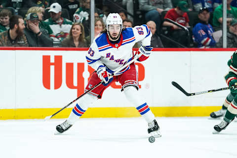 ST. PAUL, MN – MARCH 16: Mika Zibanejad #93 of the New York Rangers passes the puck in the second period against the Minnesota Wild on March 16, 2019 at Xcel Energy Center in St. Paul, Minnesota. The Minnesota Wild defeated the New York Rangers 5-2. (Photo by David Berding/Icon Sportswire via Getty Images)