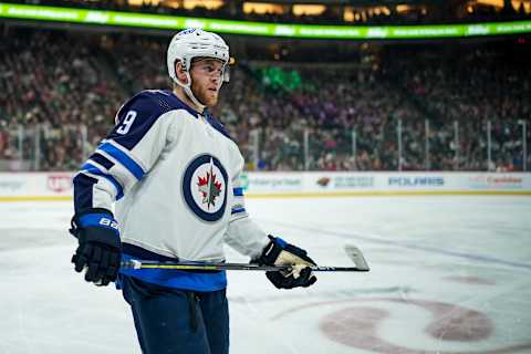 Winnipeg Jets, Andrew Copp (9). Mandatory Credit: Brace Hemmelgarn-USA TODAY Sports