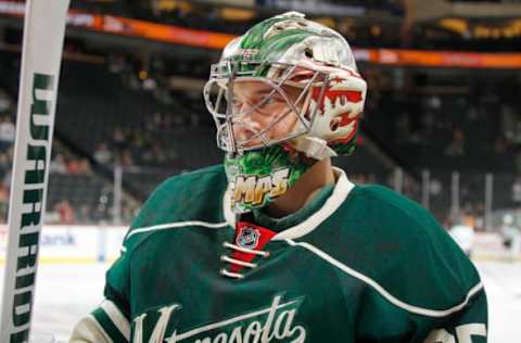 ST. PAUL, MN – FEBRUARY 16: Darcy Kuemper #35 of the Minnesota Wild warms up prior to the game against the Dallas Stars on February 16, 2017 at the Xcel Energy Center in St. Paul, Minnesota. (Photo by Bruce Kluckhohn/NHLI via Getty Images)