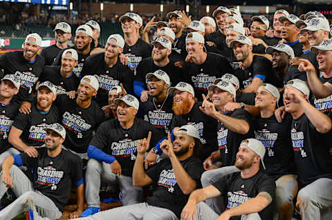 ATLANTA, GA OCTOBER 08: The Los Angeles Dodgers pose on the field following the last out during the Major League baseball NLDS game between the Atlanta Braves and the Los Angeles Dodgers on October 8th, 2018 at SunTrust Park in Atlanta, GA. The Los Angeles Dodgers beat the Atlanta Braves 6 – 2 to win the NLDS series. (Photo by Rich von Biberstein/Icon Sportswire via Getty Images)