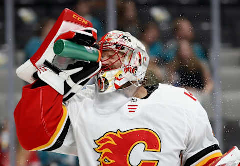 SAN JOSE, CA – SEPTEMBER 27: Mike Smith #41 of the Calgary Flames sprays water on his face during their game against the San Jose Sharks during their preseason game at SAP Center on September 27, 2018 in San Jose, California. (Photo by Ezra Shaw/Getty Images)