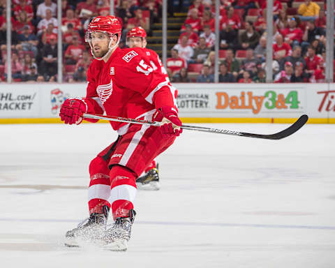 DETROIT, MI – APRIL 09: Riley Sheahan