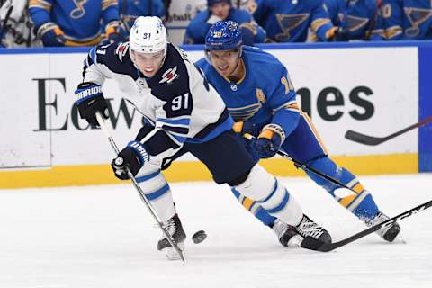 Winnipeg Jets, Cole Perfetti (91). Mandatory Credit: Joe Puetz-USA TODAY Sports