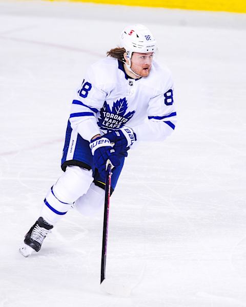 CALGARY, AB – APRIL 4: William Nylander #88 of the Toronto Maple Leafs . (Photo by Derek Leung/Getty Images)