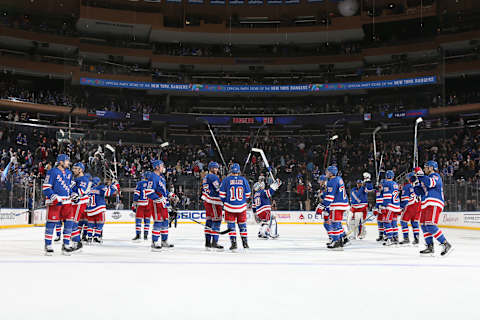 NEW YORK, NY – NOVEMBER 08: The New York Rangers salute the crowd after defeating the Boston Bruins 4-2 at Madison Square Garden on November 8, 2017 in New York City. (Photo by Jared Silber/NHLI via Getty Images)