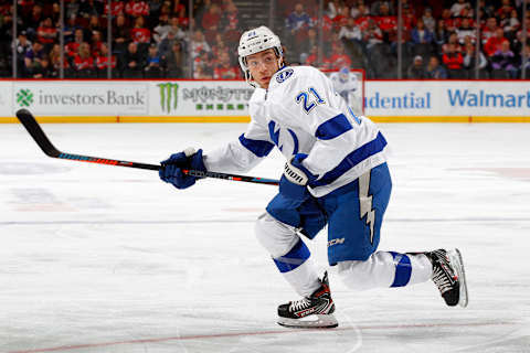 NEWARK, NEW JERSEY – JANUARY 12: Brayden Point #21 of the Tampa Bay Lightning in action against the New Jersey Devils at Prudential Center on January 12, 2020 in Newark, New Jersey. The Devils defeated the Lightning 3-1. (Photo by Jim McIsaac/Getty Images)