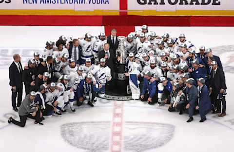 Tampa Bay Lightning with the Stanley Cup. (Photo by Bruce Bennett/Getty Images)