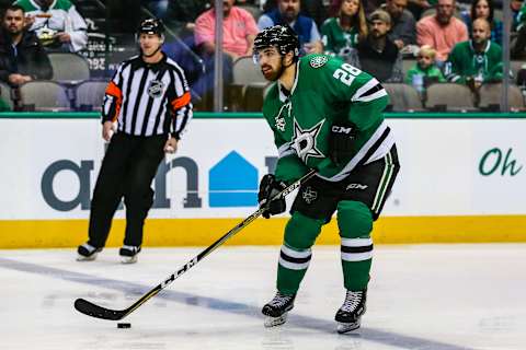 DALLAS, TX – NOVEMBER 18: Dallas Stars defenseman Stephen Johns (28) skates up the ice during the game between the Dallas Stars and the Edmonton Oilers on November 18, 2017 at the American Airlines Center in Dallas, Texas. Dallas defeats Edmonton 6-3.(Photo by Matthew Pearce/Icon Sportswire via Getty Images)