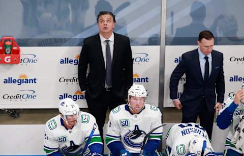 EDMONTON, ALBERTA – AUGUST 23: Head coach Travis Green of the Vancouver Canucks handles the bench during the second period. (Photo by Jeff Vinnick/Getty Images)