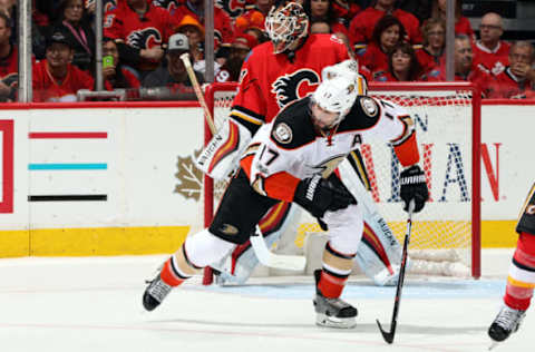 CALGARY, AB – APRIL 19: Anaheim Ducks against the Calgary Flames during Game Four of the Western Conference First Round during the 2017 NHL Stanley Cup Playoffs (Photo by Gerry Thomas/NHLI via Getty Images)