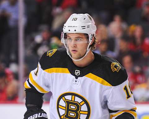 CALGARY, AB – OCTOBER 17: Anders Bjork #10 of the Boston Bruins in action against the Calgary Flames during an NHL game at Scotiabank Saddledome on October 17, 2018, in Calgary, Alberta, Canada. (Photo by Derek Leung/Getty Images)