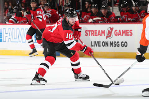 Alexander Holtz #10 of the New Jersey Devils. (Photo by Rich Graessle/Getty Images)